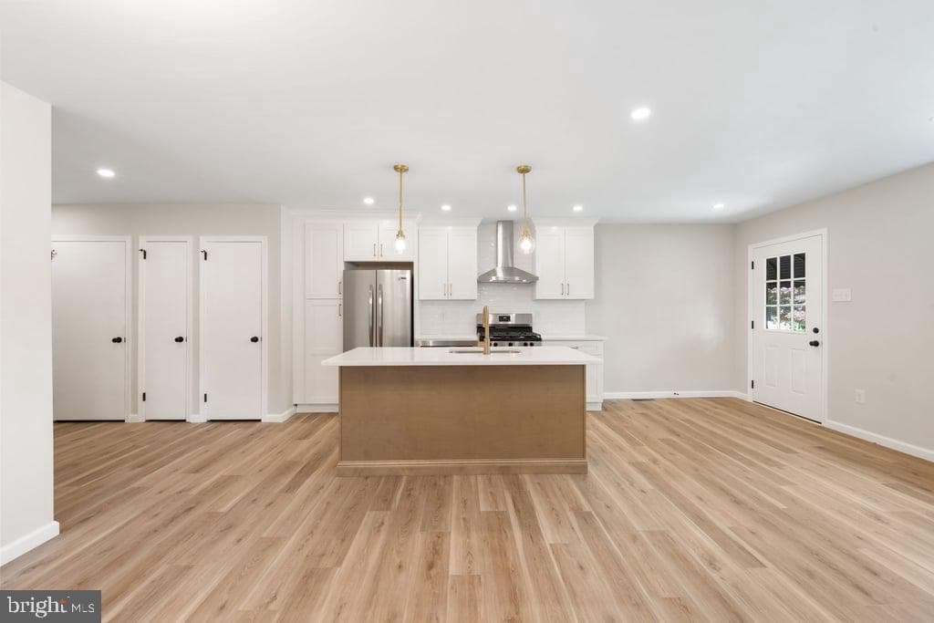 1020 12th Avenue photo 5