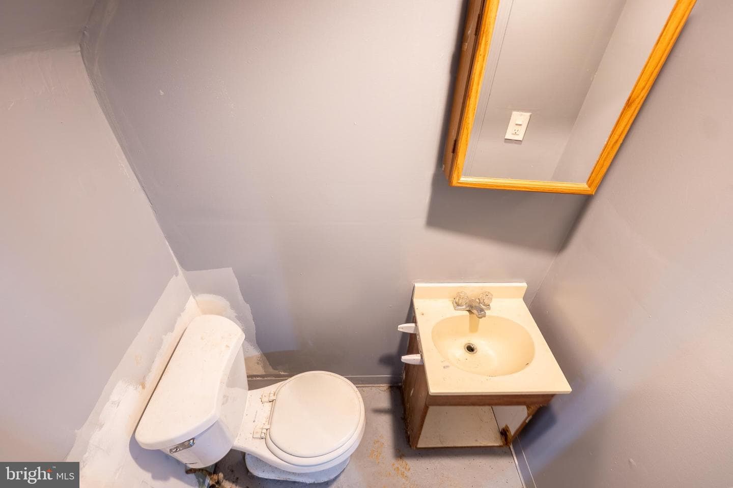 7023 Clover Lane photo 9
