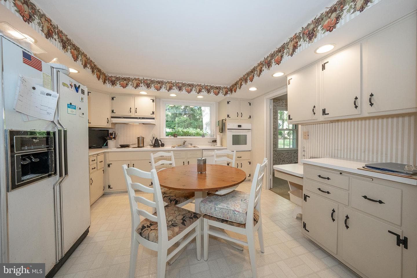 302 Earles Lane photo 18