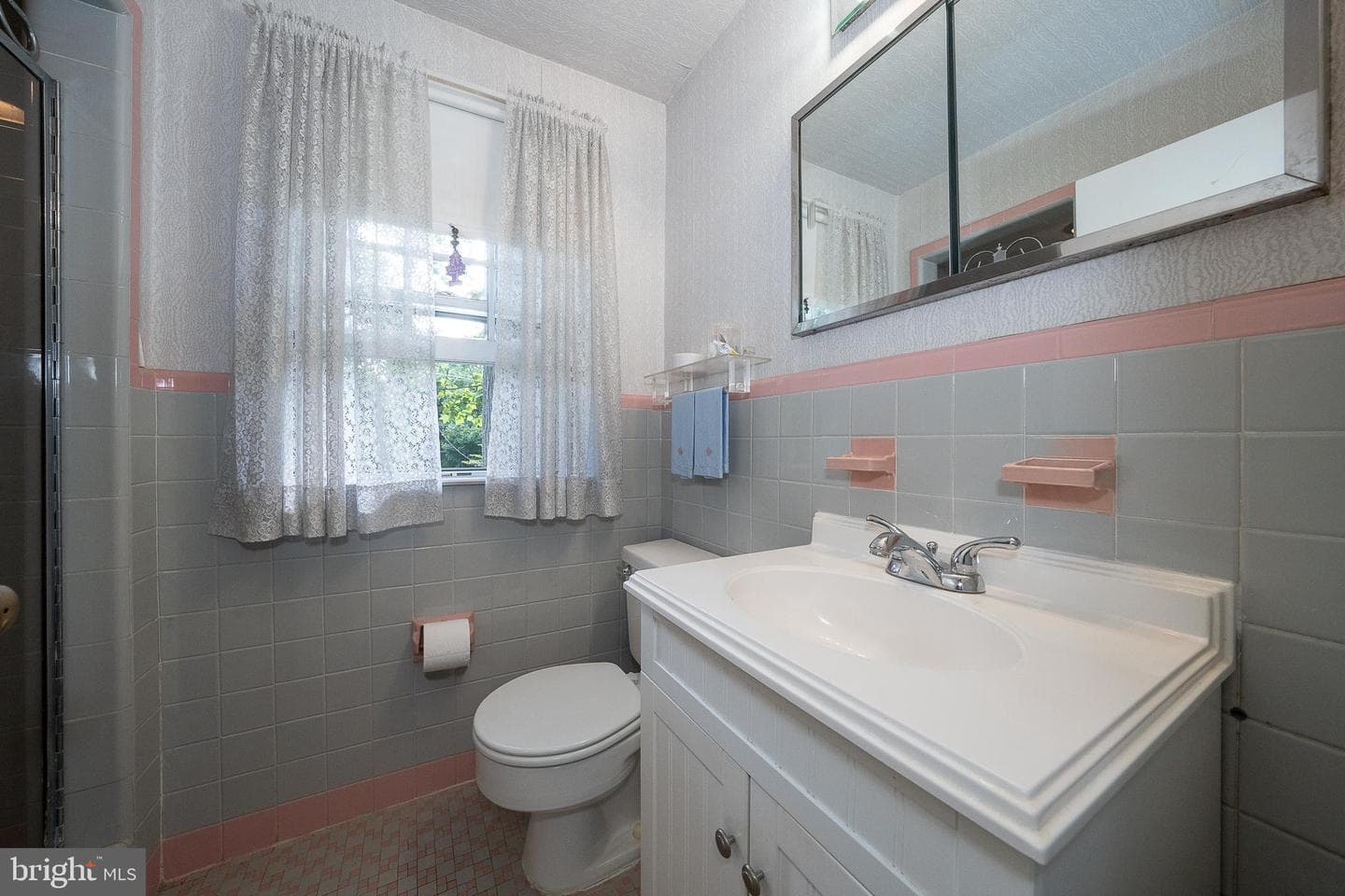 302 Earles Lane photo 20