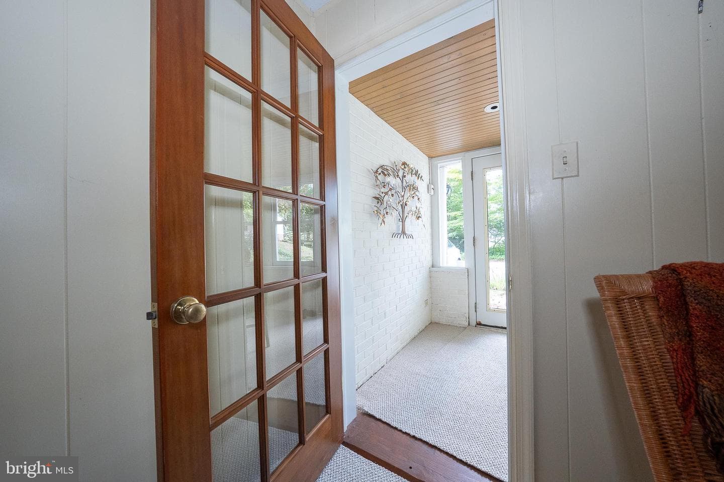302 Earles Lane photo 38