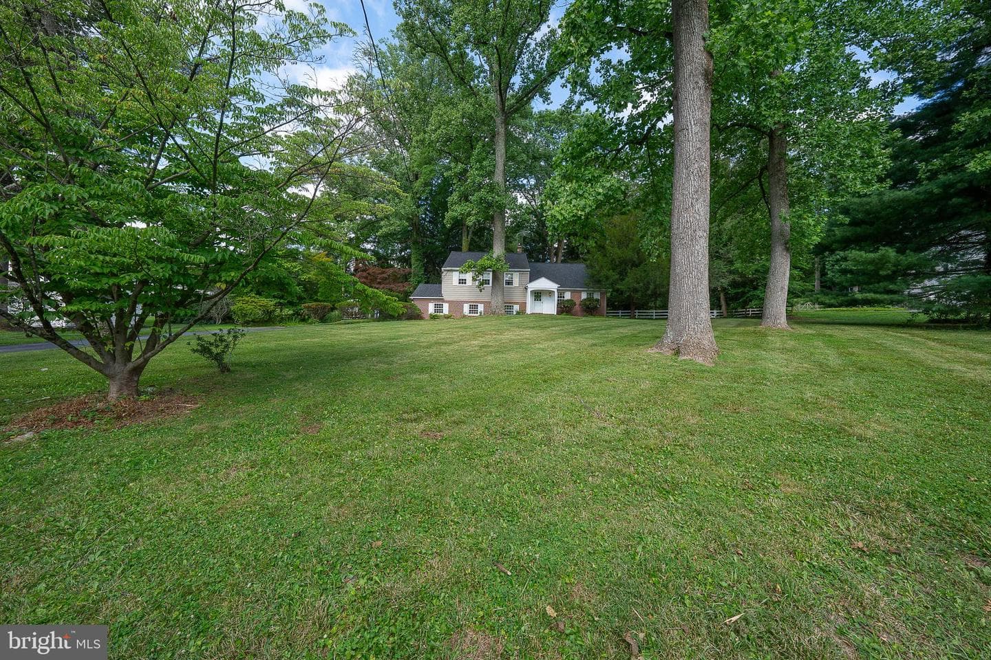 302 Earles Lane photo 4