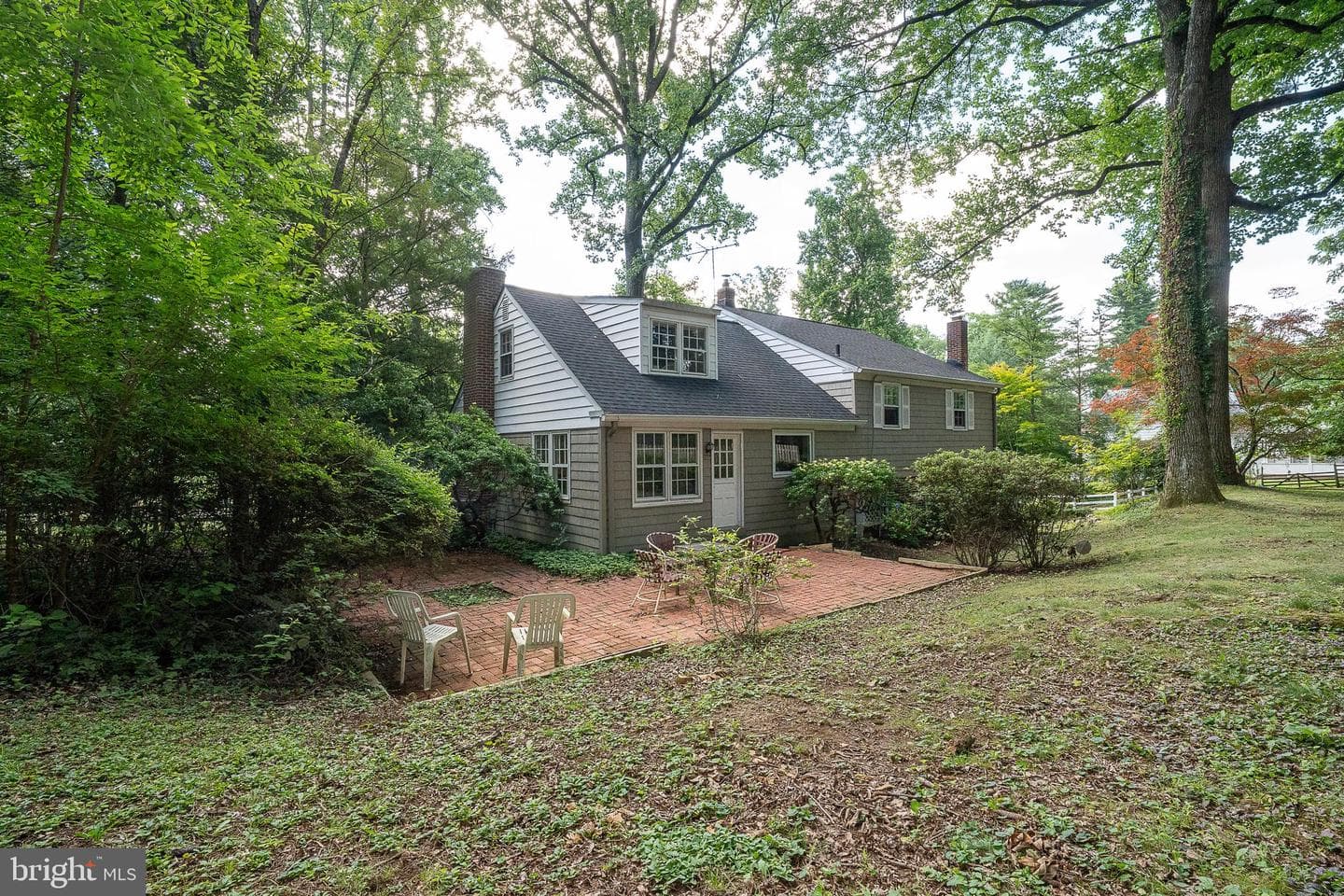 302 Earles Lane photo 6