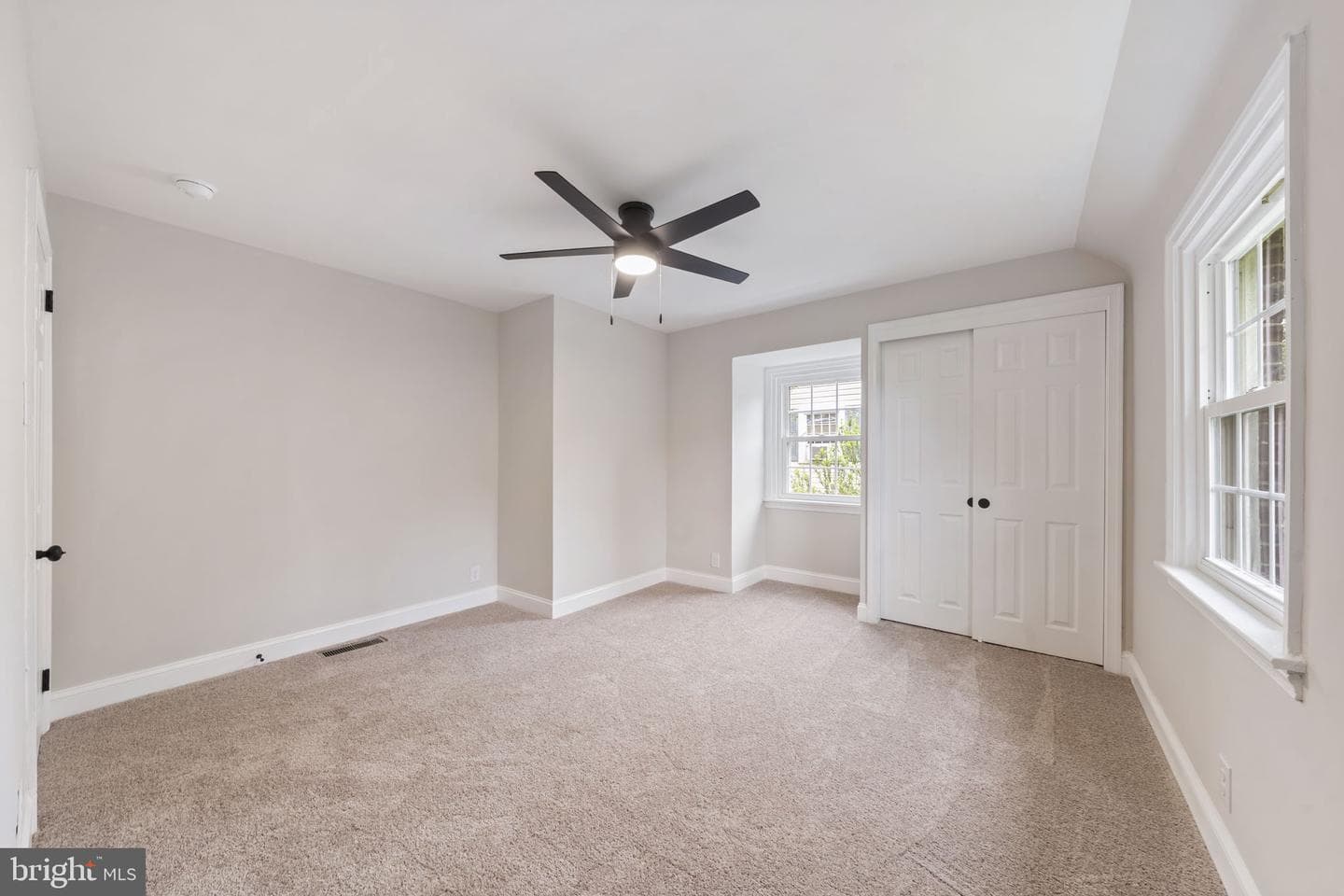 5015 Smithfield Road photo 28