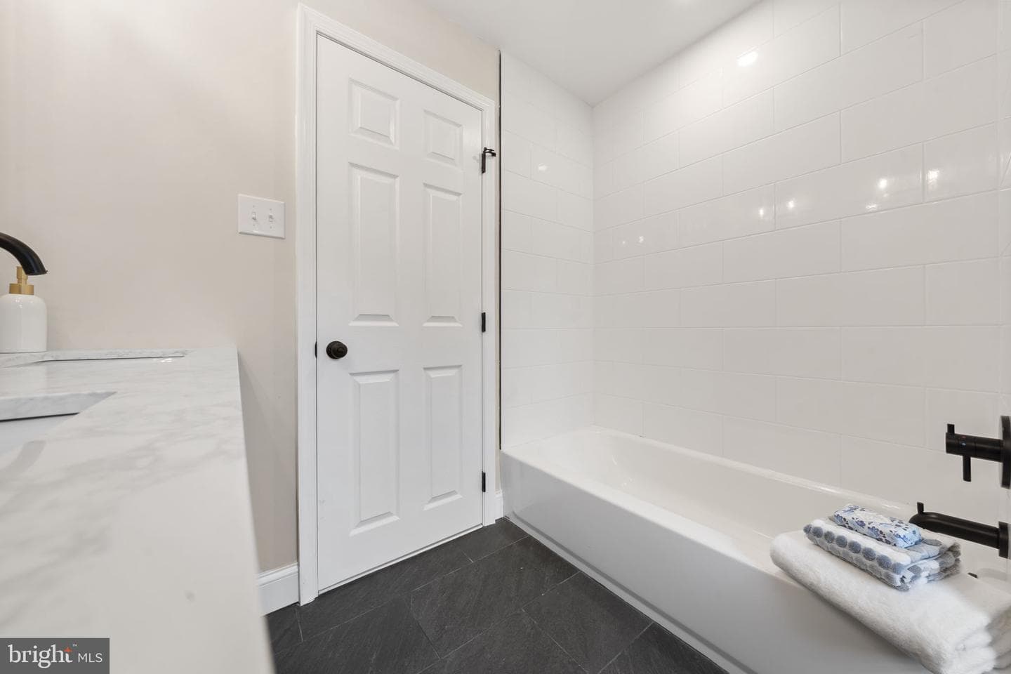 5015 Smithfield Road photo 32