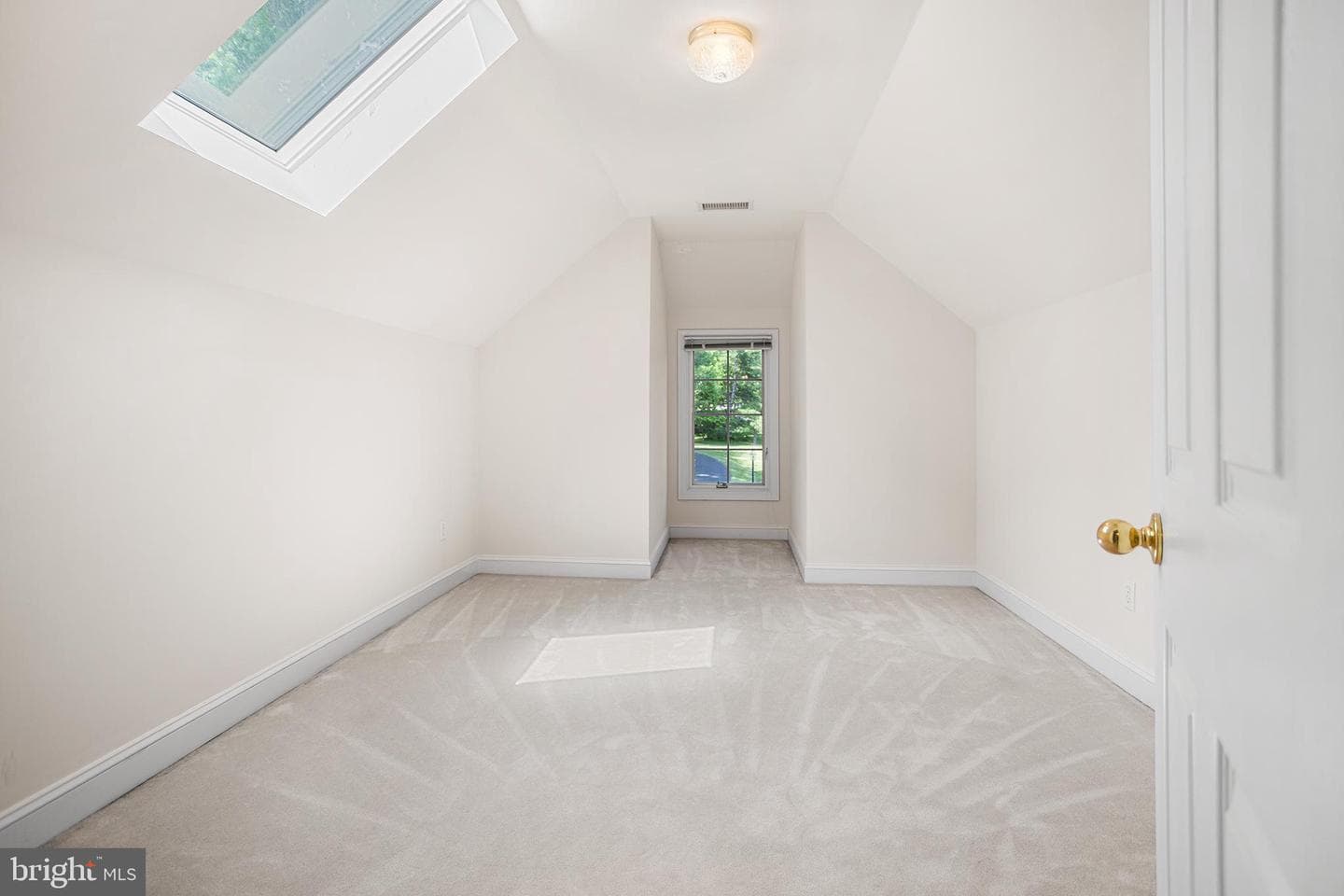1340 Brighton Way photo 35