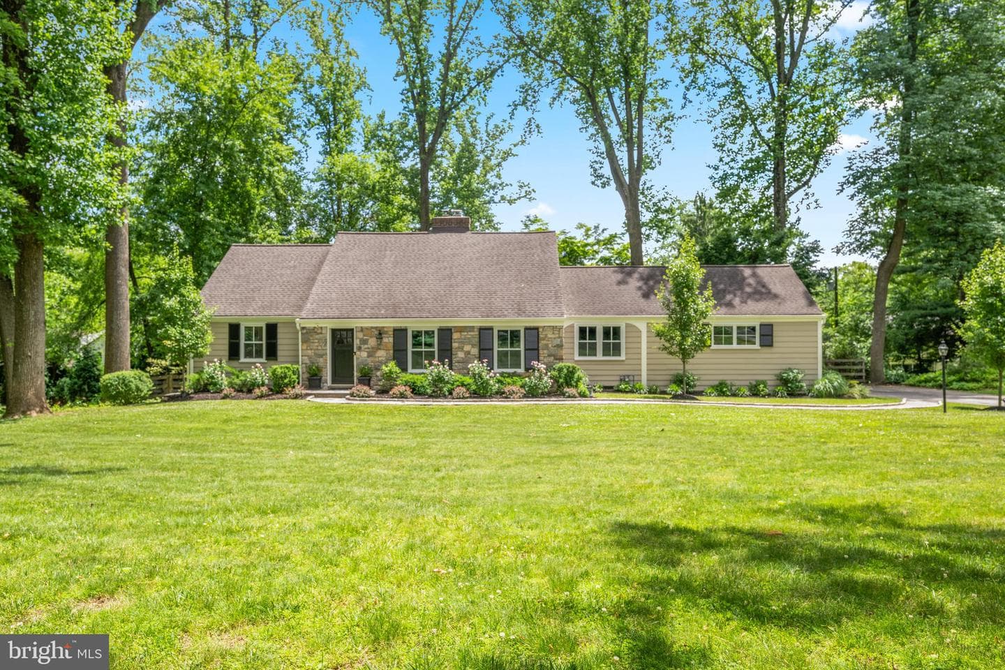 141 Sproul Road