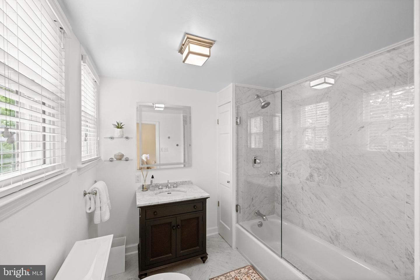 141 Sproul Road photo 22