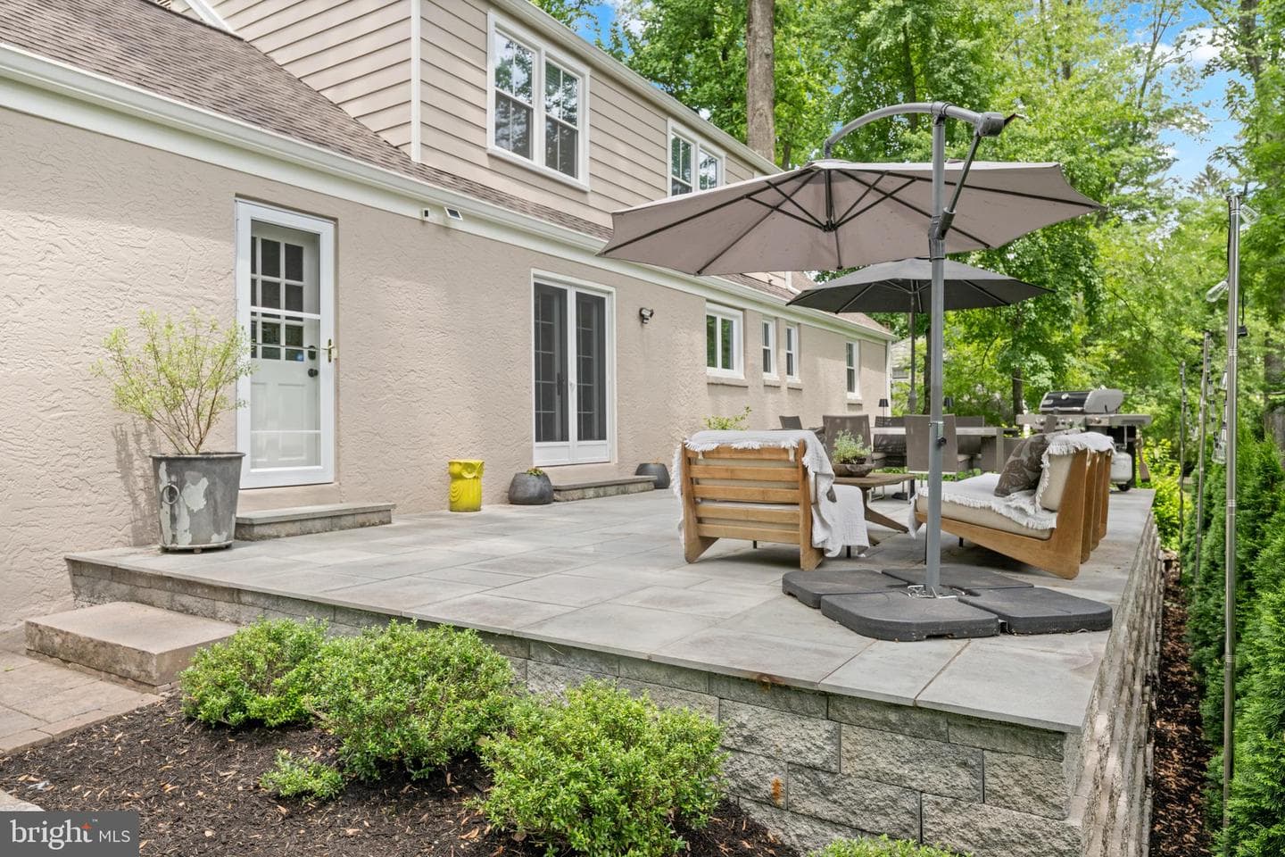 141 Sproul Road photo 40