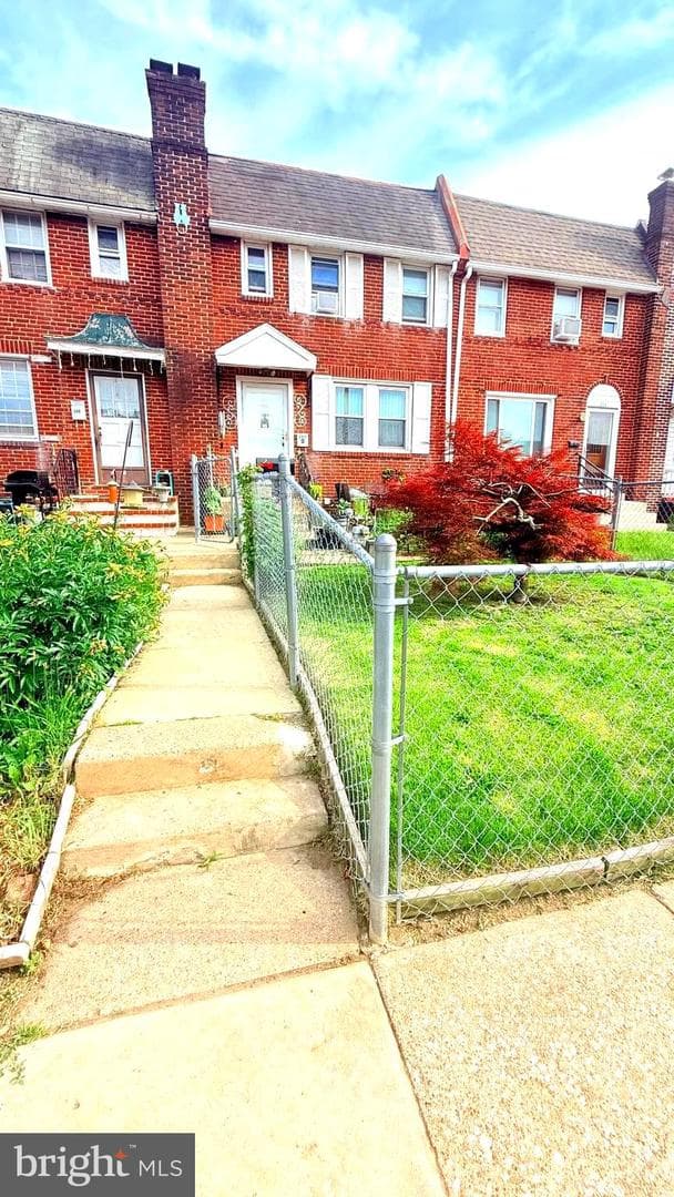 238 Wynnewood Avenue photo 5
