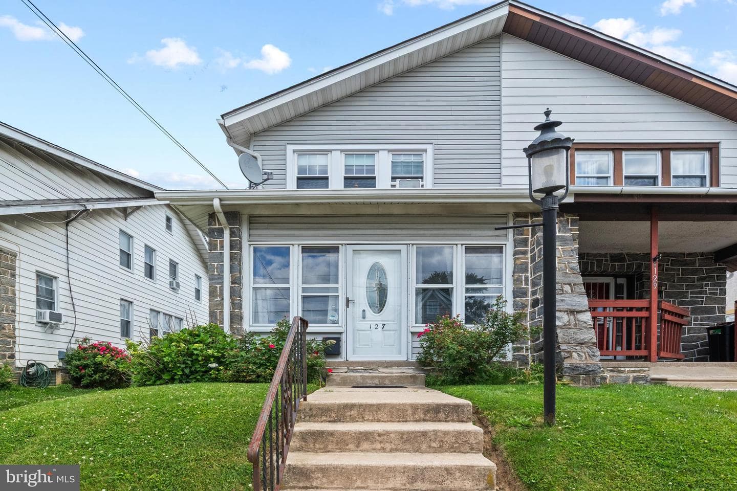 127 S Eagle Road photo 2