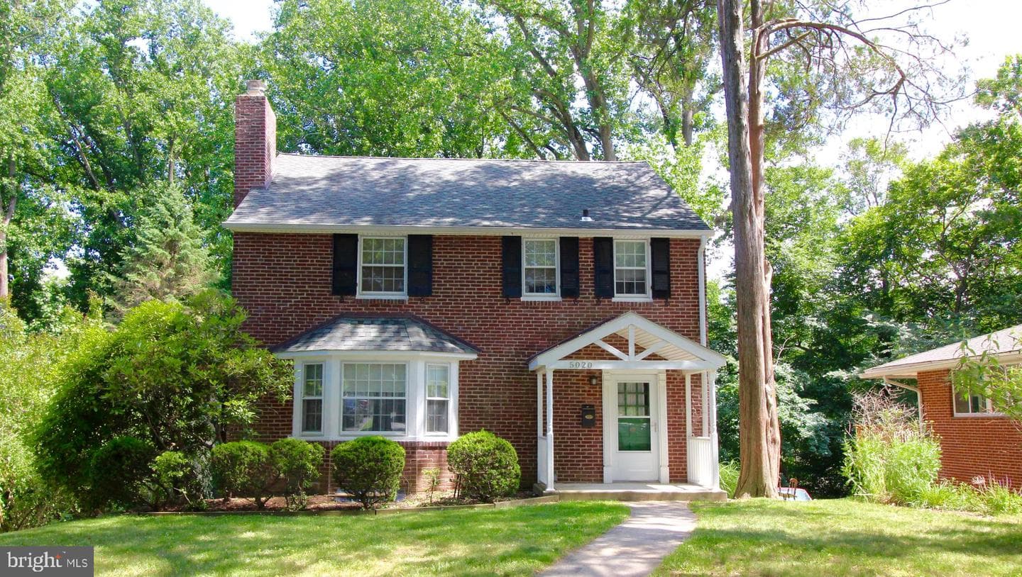 5020 Dermond Road photo 2