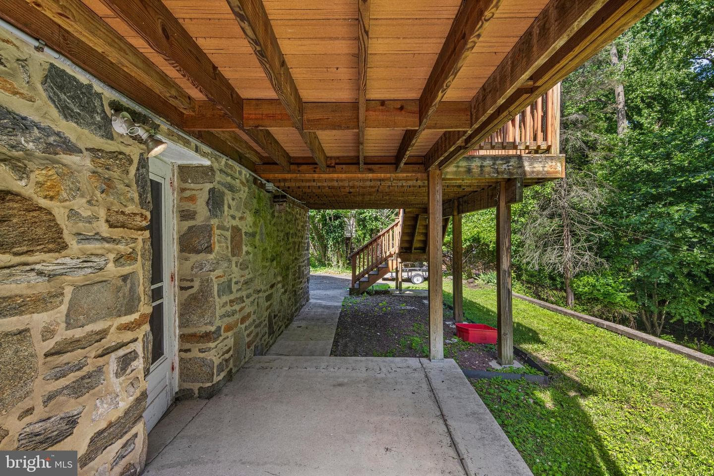 5020 Dermond Road photo 39
