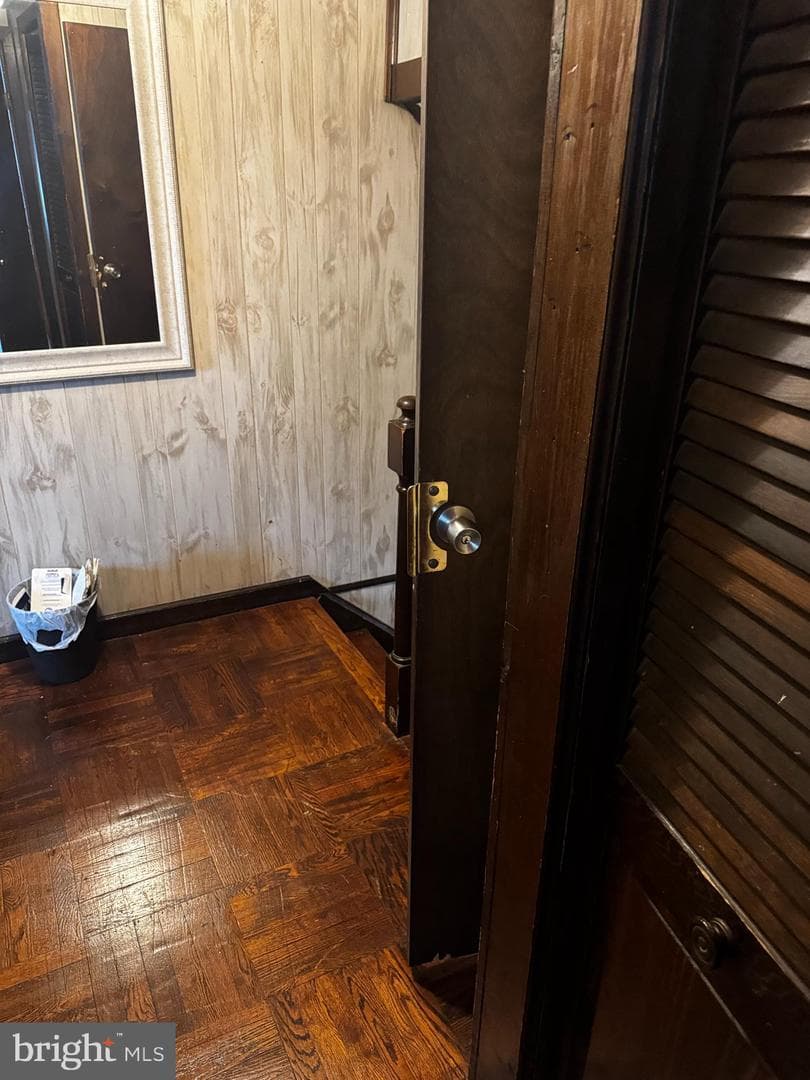 48 Foster Avenue photo 12