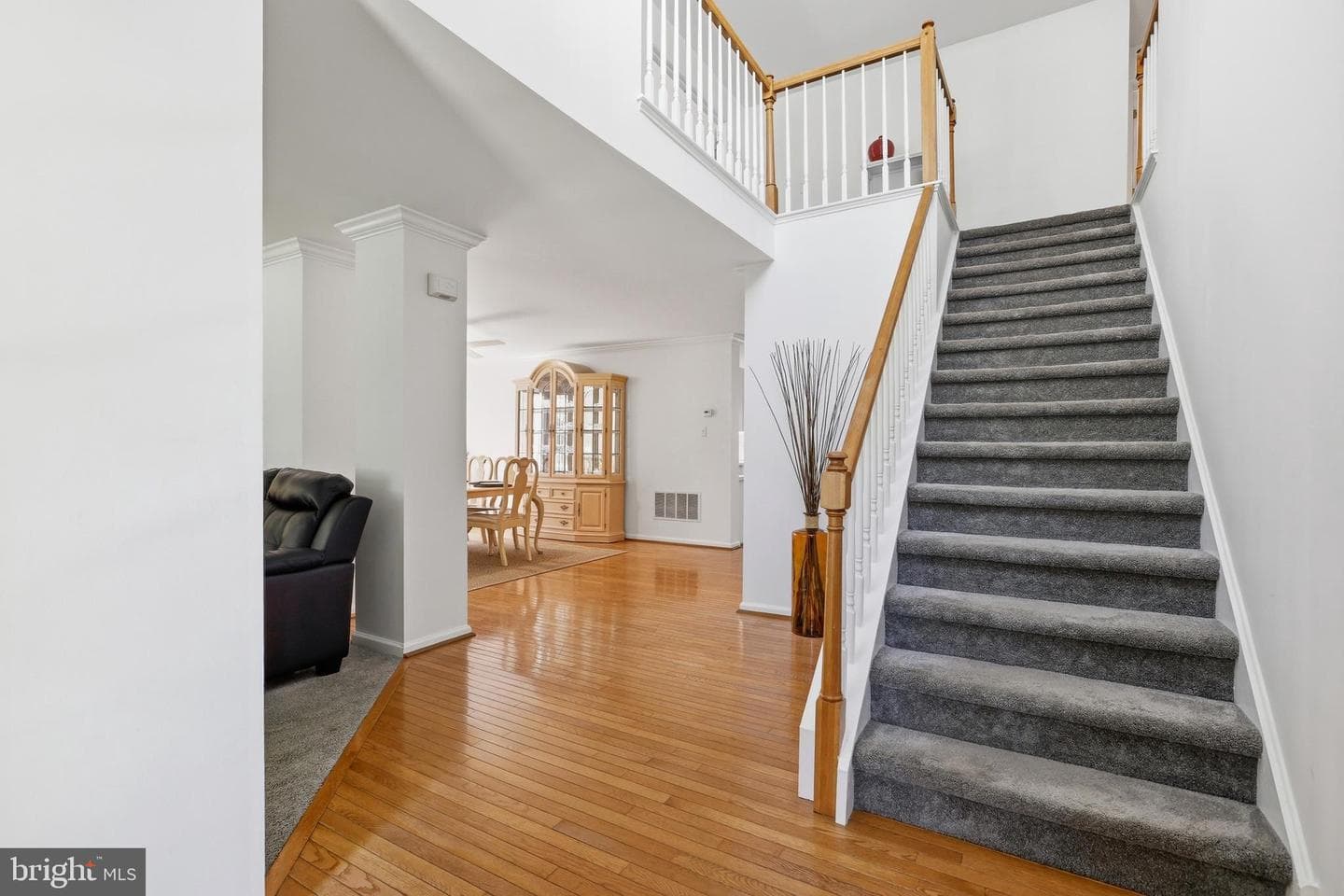 1457 Powell Circle photo 3