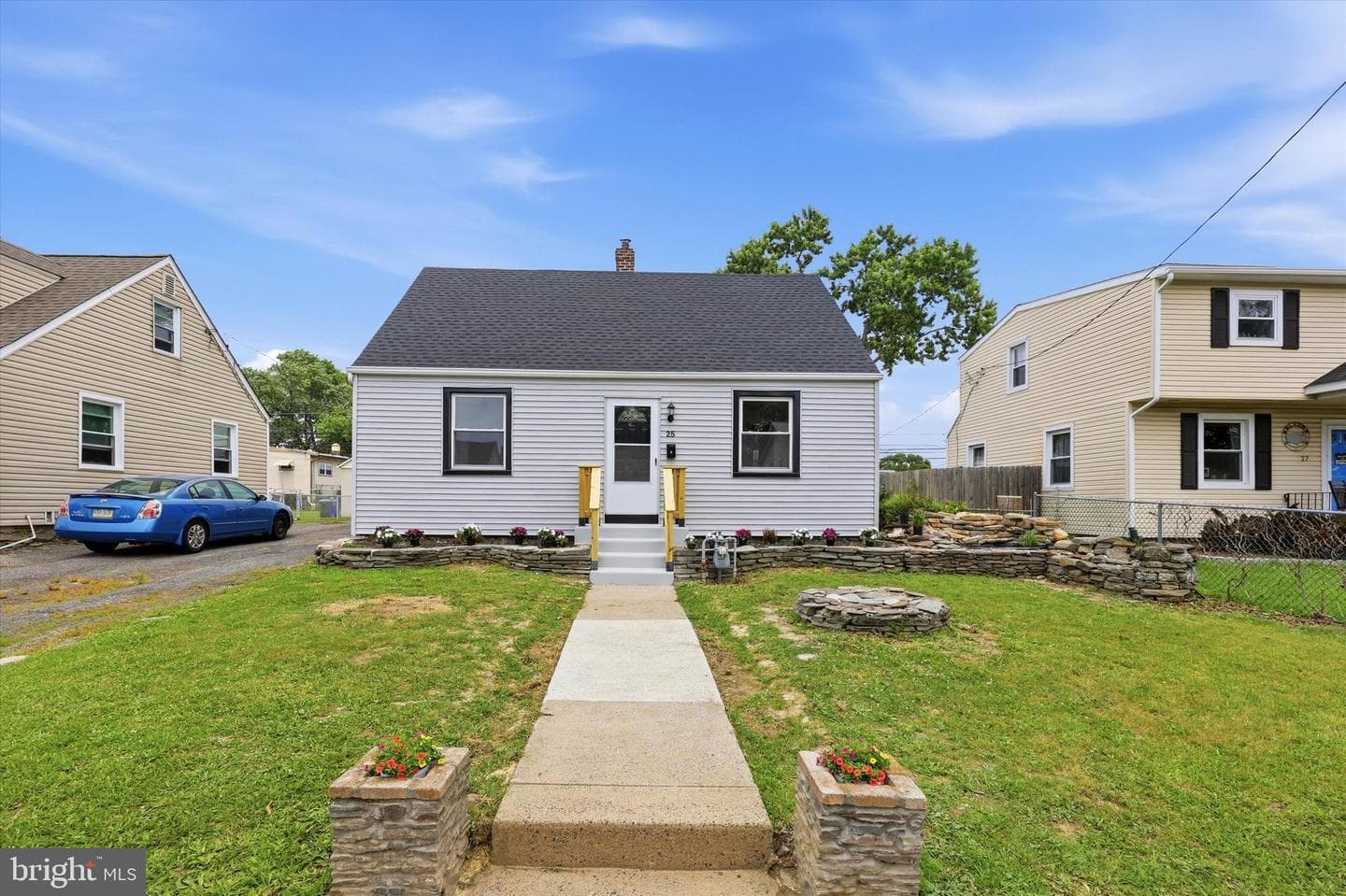 25 N Martin Lane, Norwood