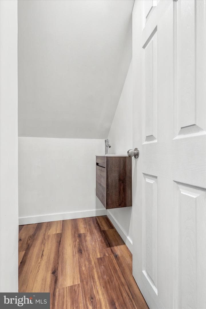 25 N Martin Lane photo 23