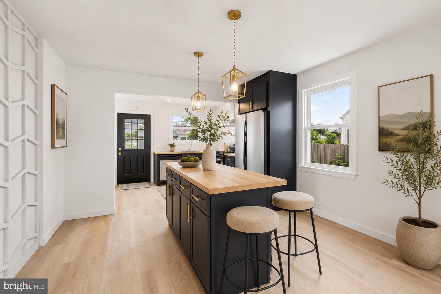 25 N Martin Lane photo 6