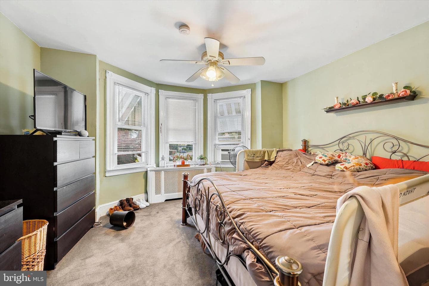 209 Amosland Road photo 18