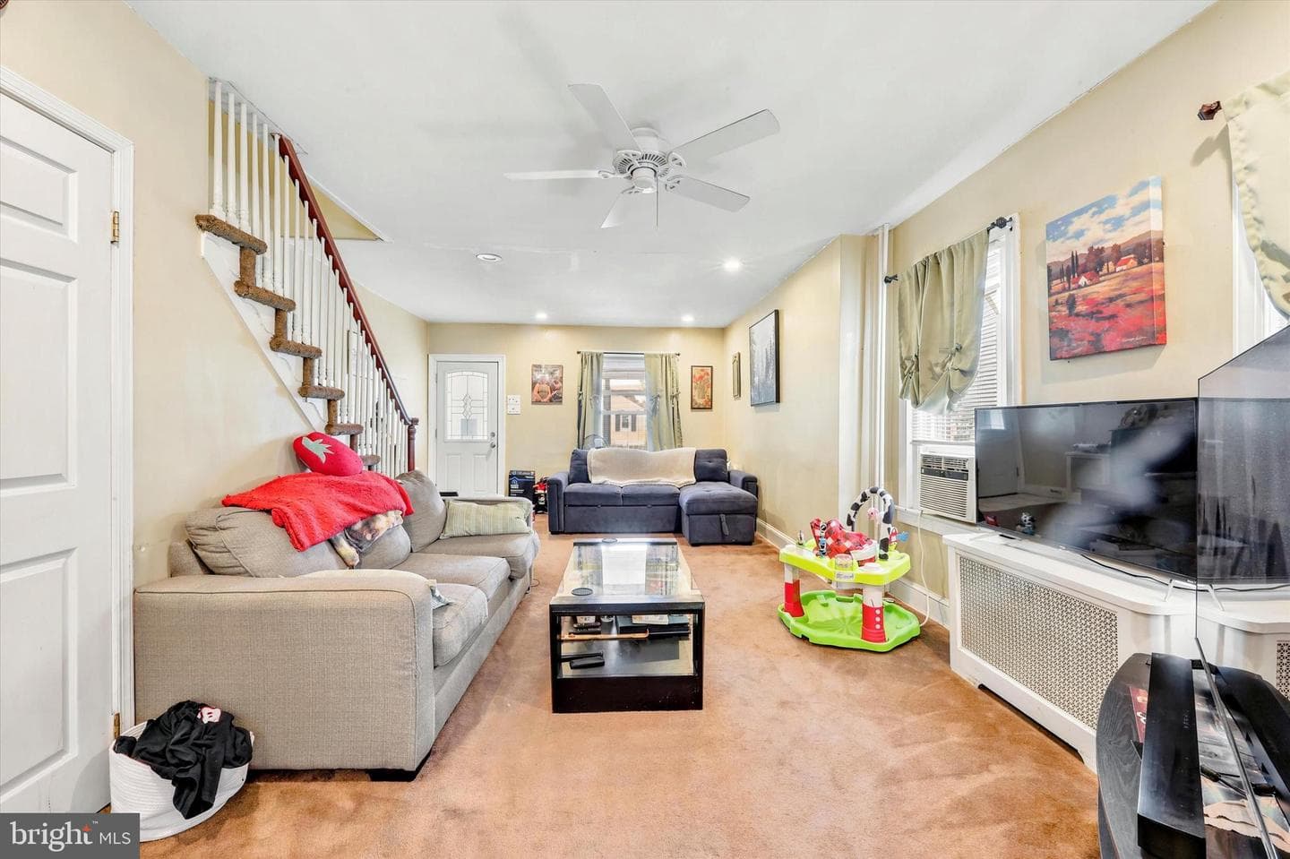 209 Amosland Road photo 4
