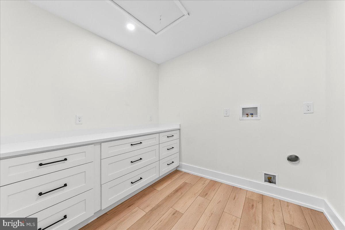 1008 Richmond Road photo 18