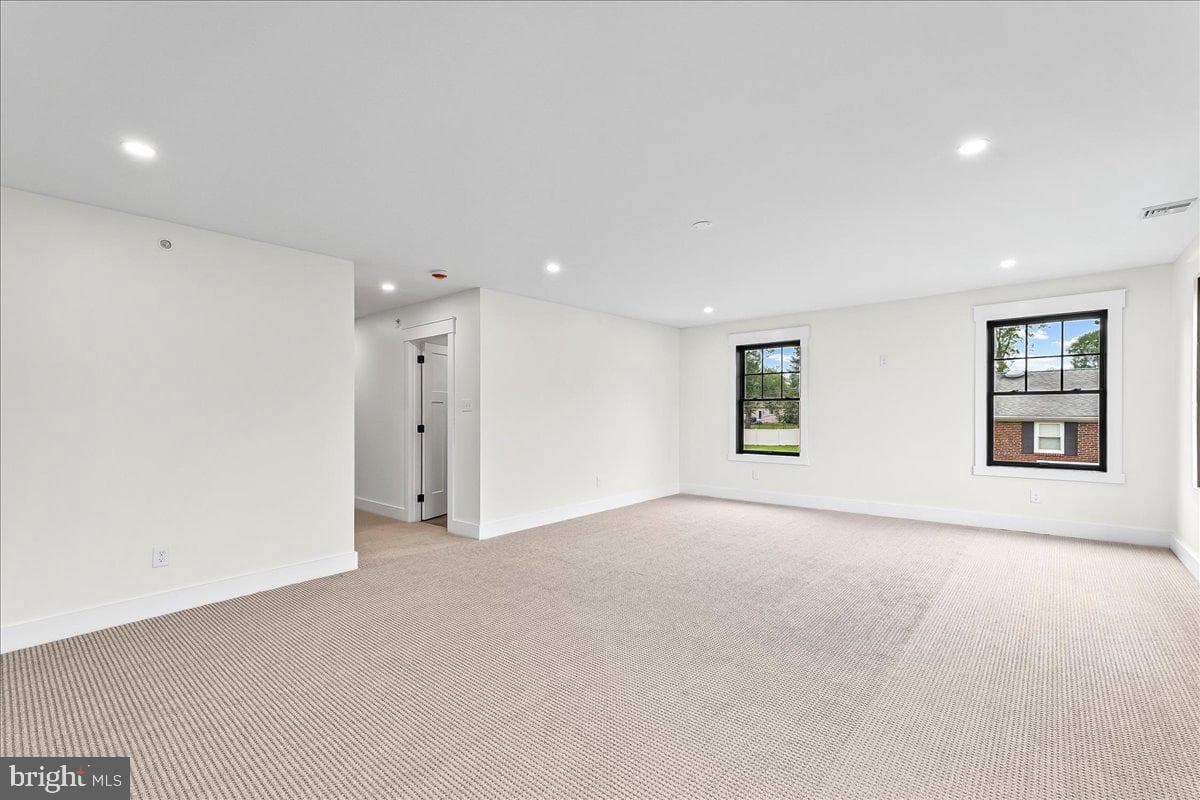 1008 Richmond Road photo 39