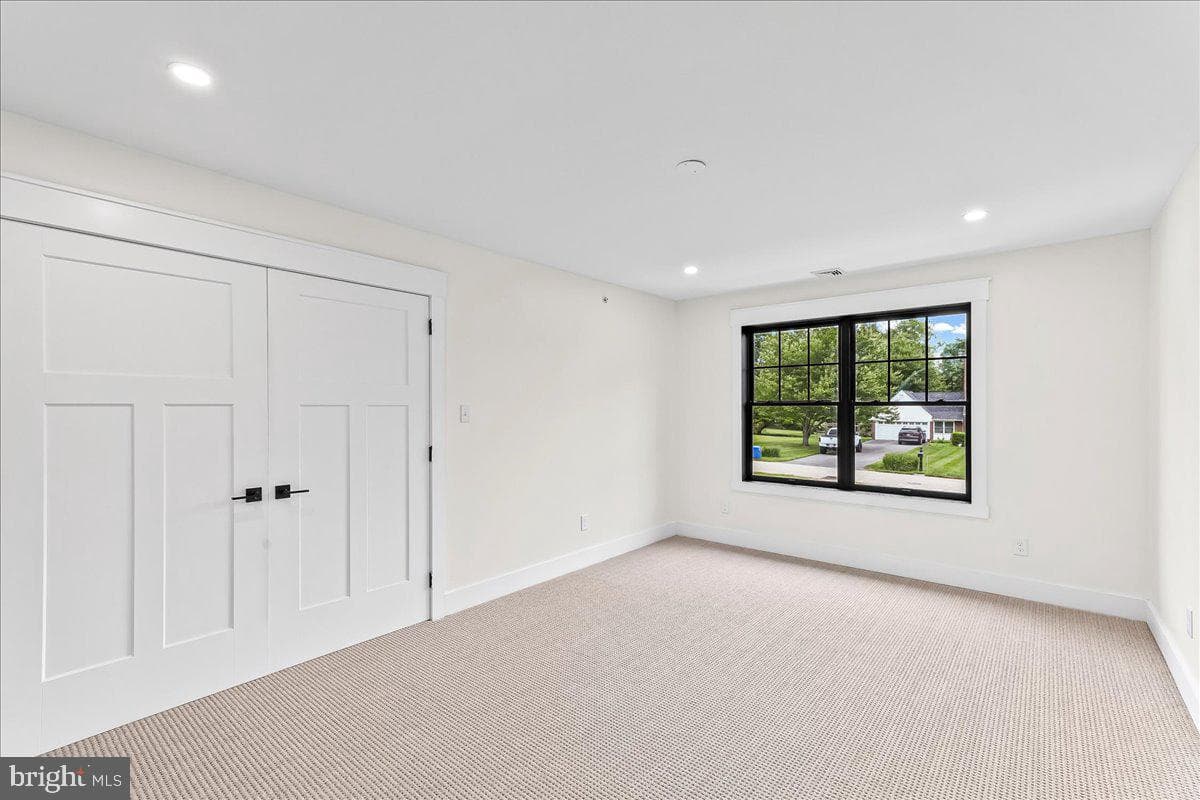 1008 Richmond Road photo 44