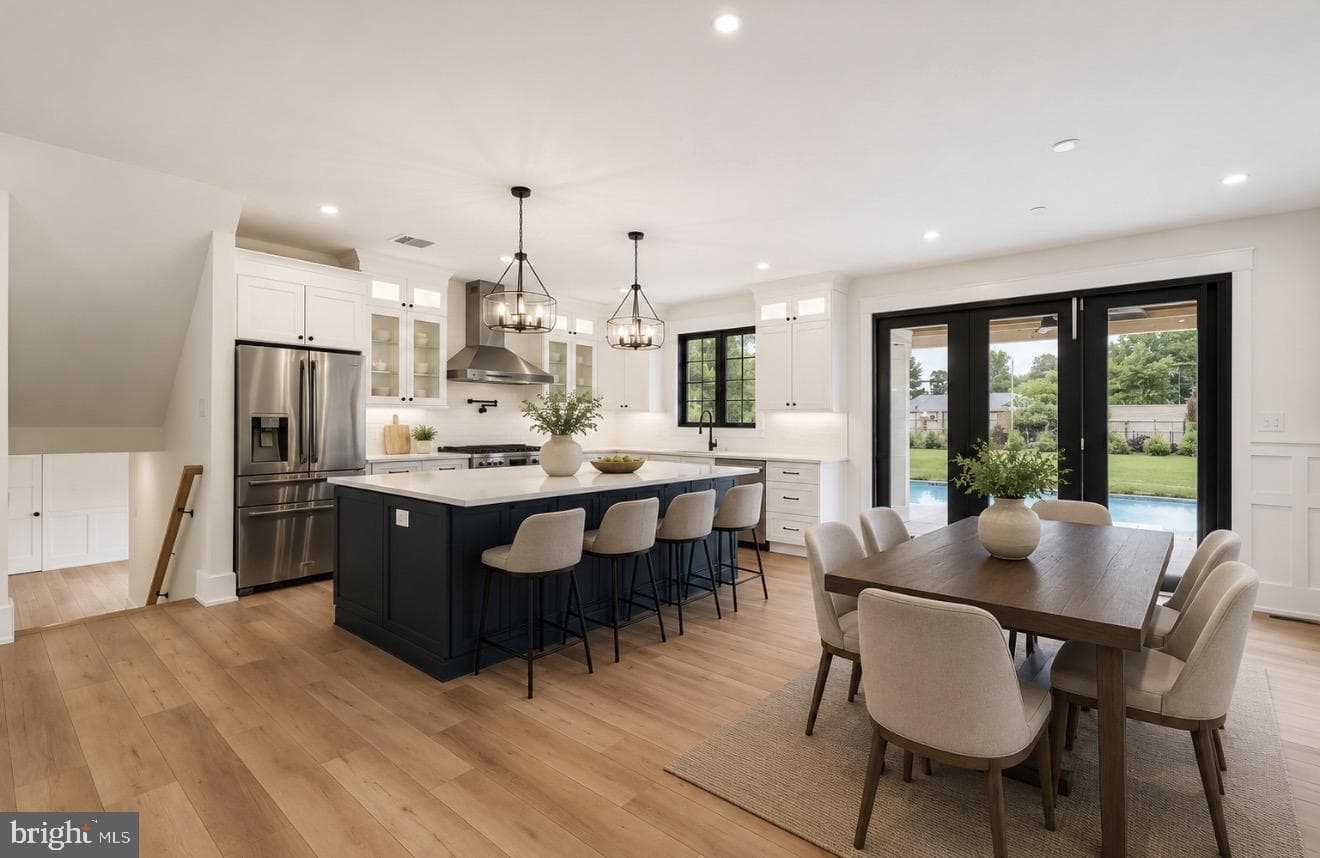 1008 Richmond Road photo 5