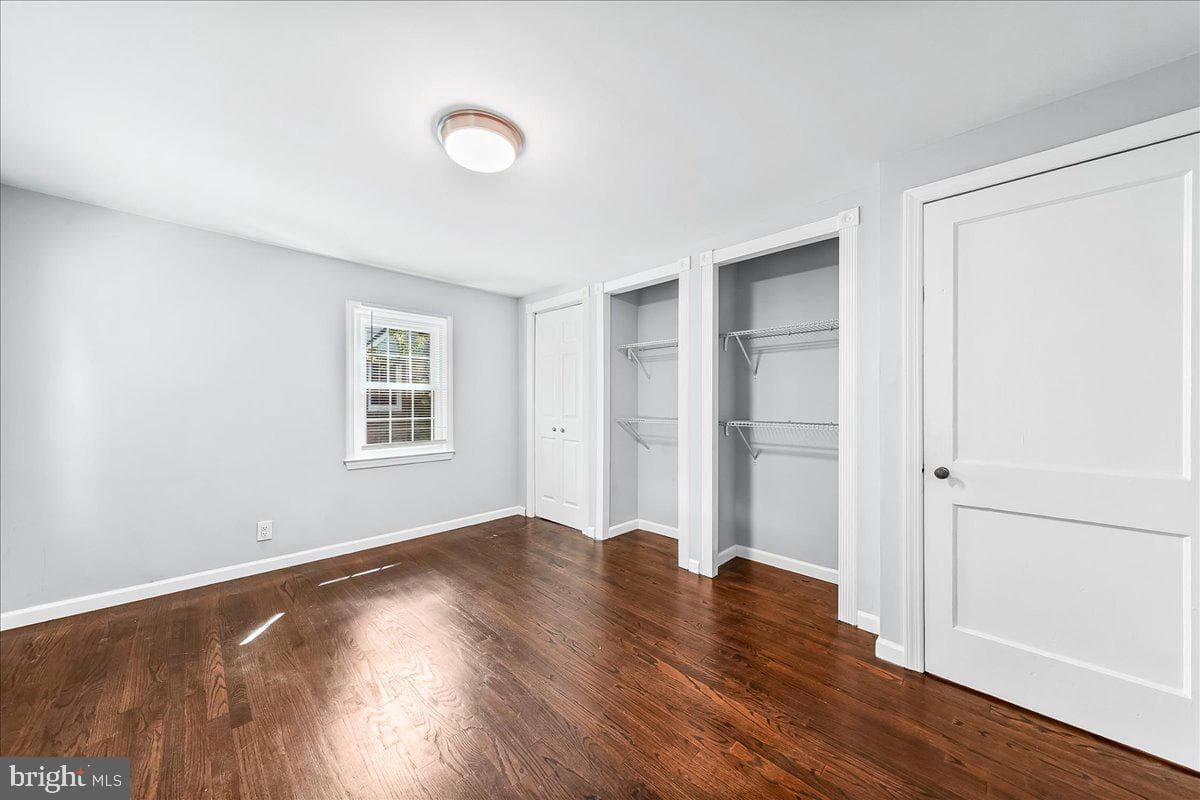 2323 Franklin Avenue photo 18