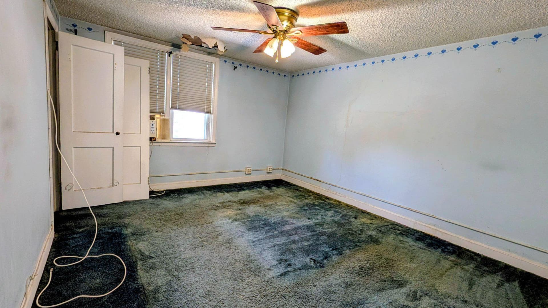 452 Westmont Drive photo 12