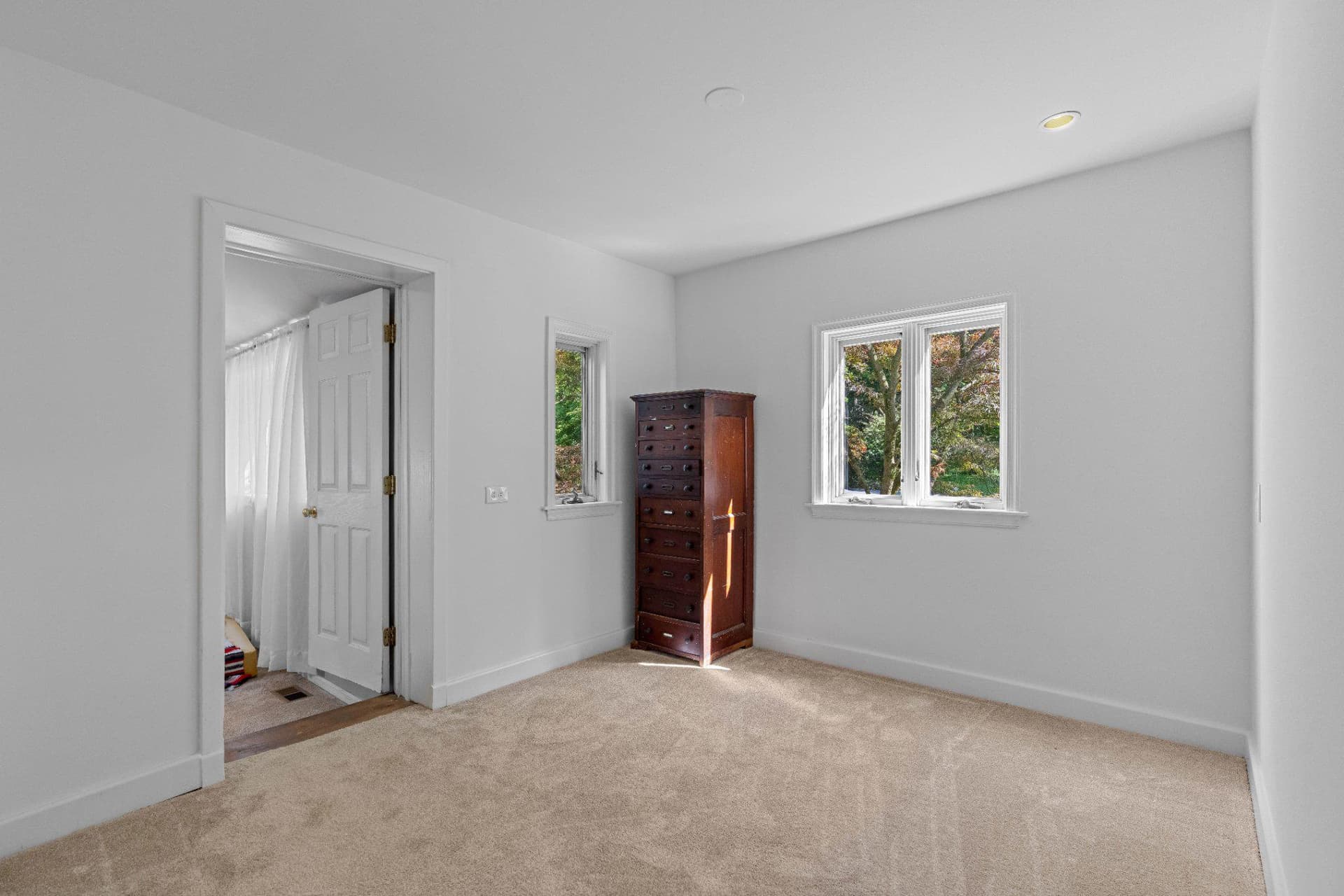 504 Glenwood Avenue photo 23