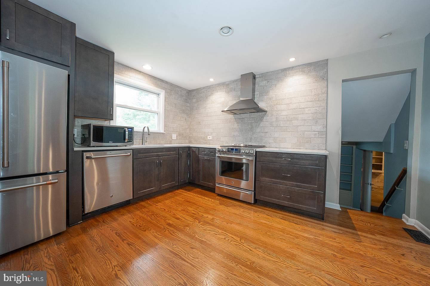 20 Fairview Road photo 18