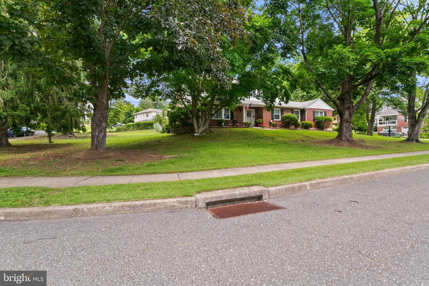 2015 Kerwood Drive photo 3
