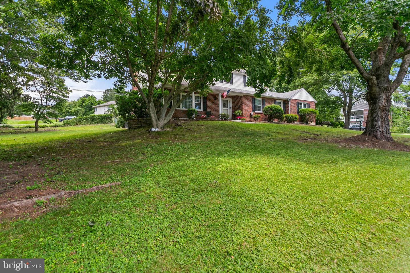 2015 Kerwood Drive photo 4