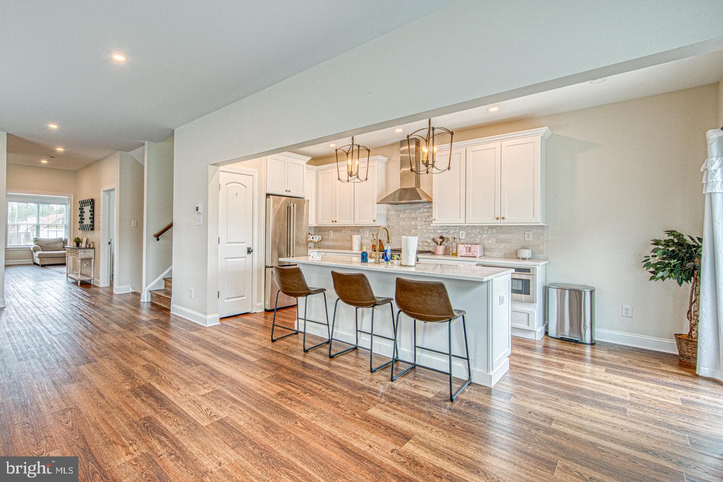 207 2nd Avenue photo 14