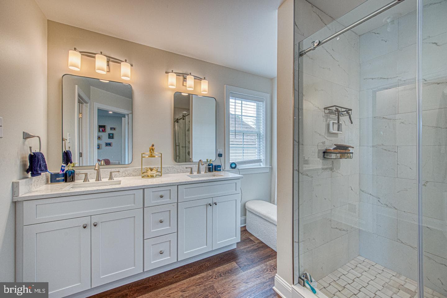 207 2nd Avenue photo 25