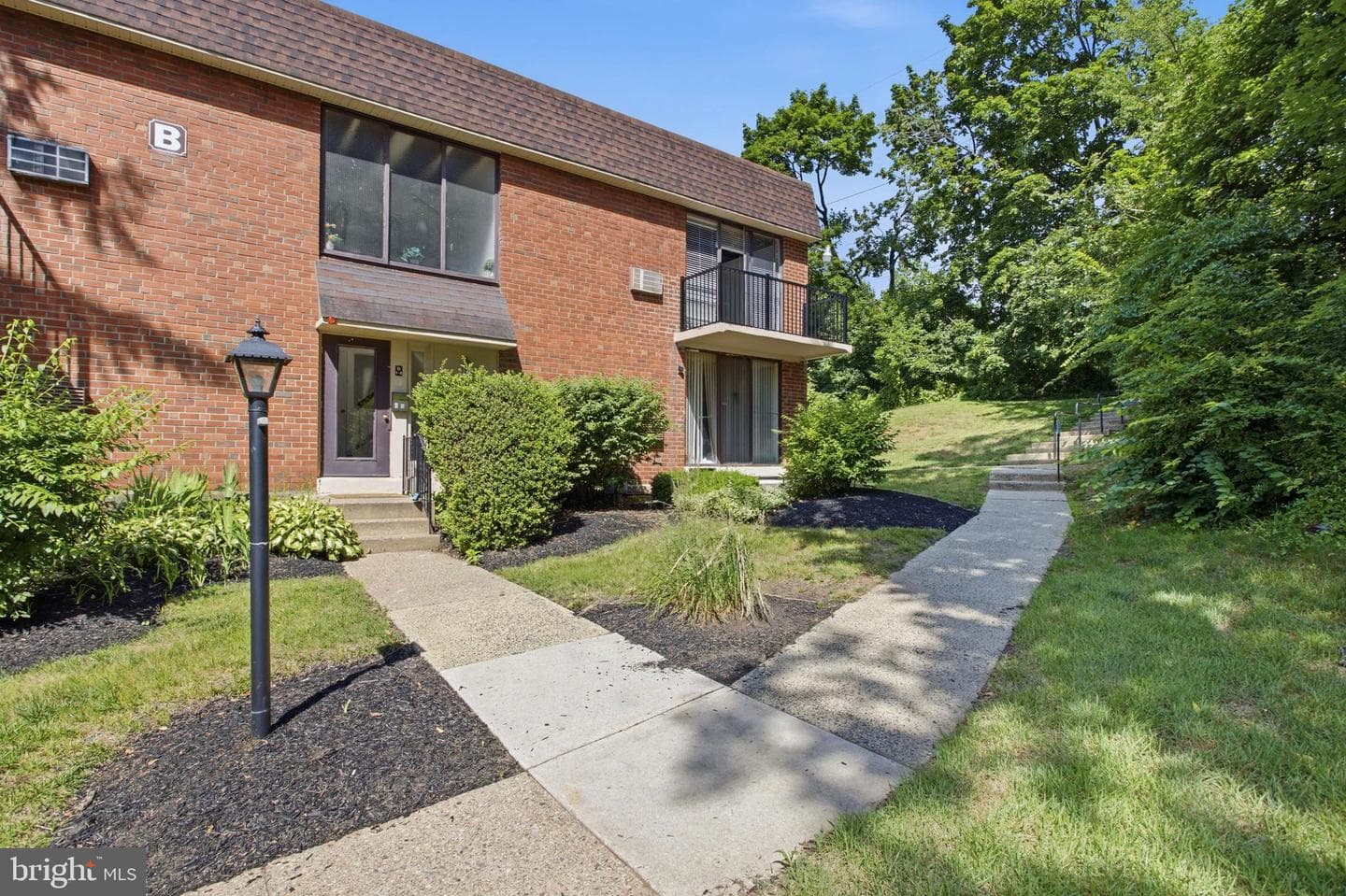 100 E Glenolden Avenue #b-4, Glenolden