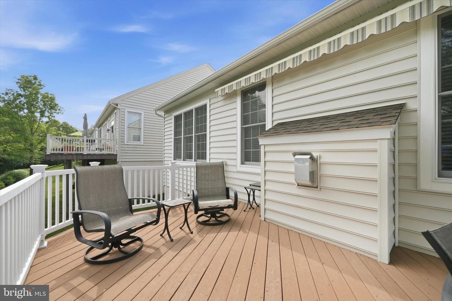 66 S Valentine Drive photo 41