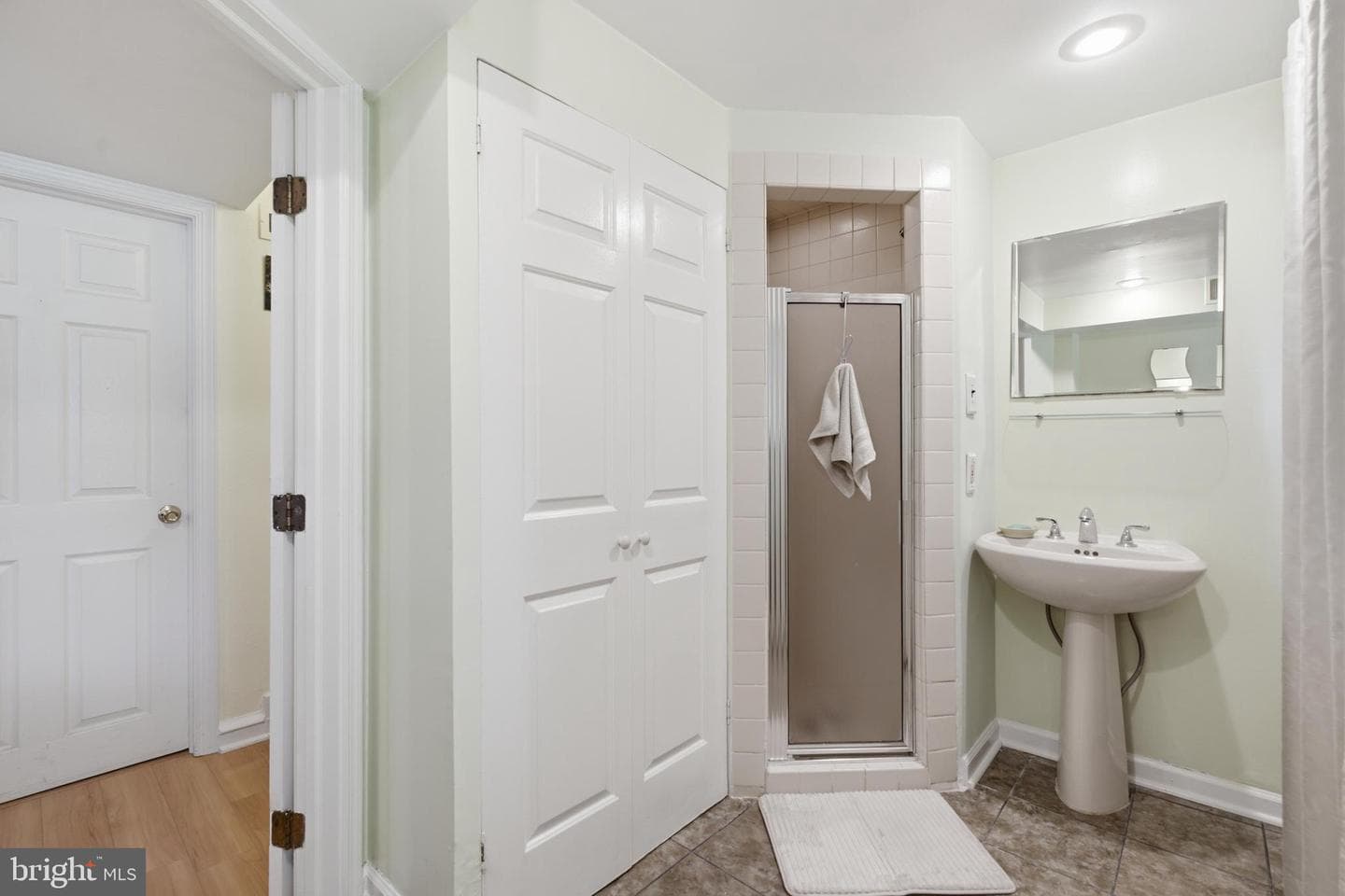 113 Lombardy Drive photo 14