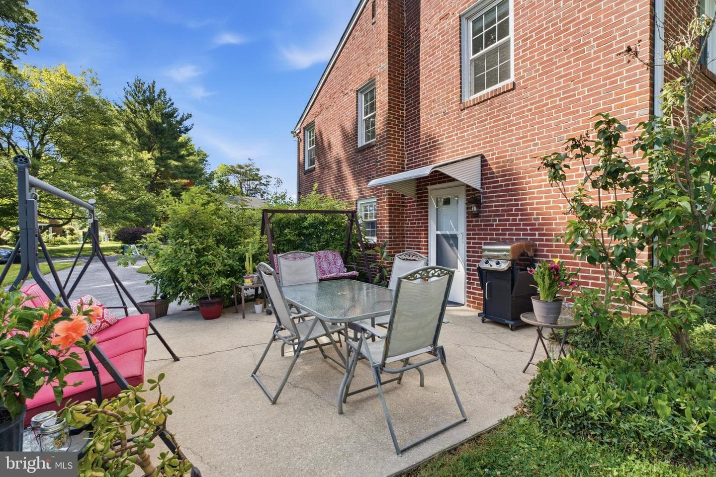 113 Lombardy Drive photo 22