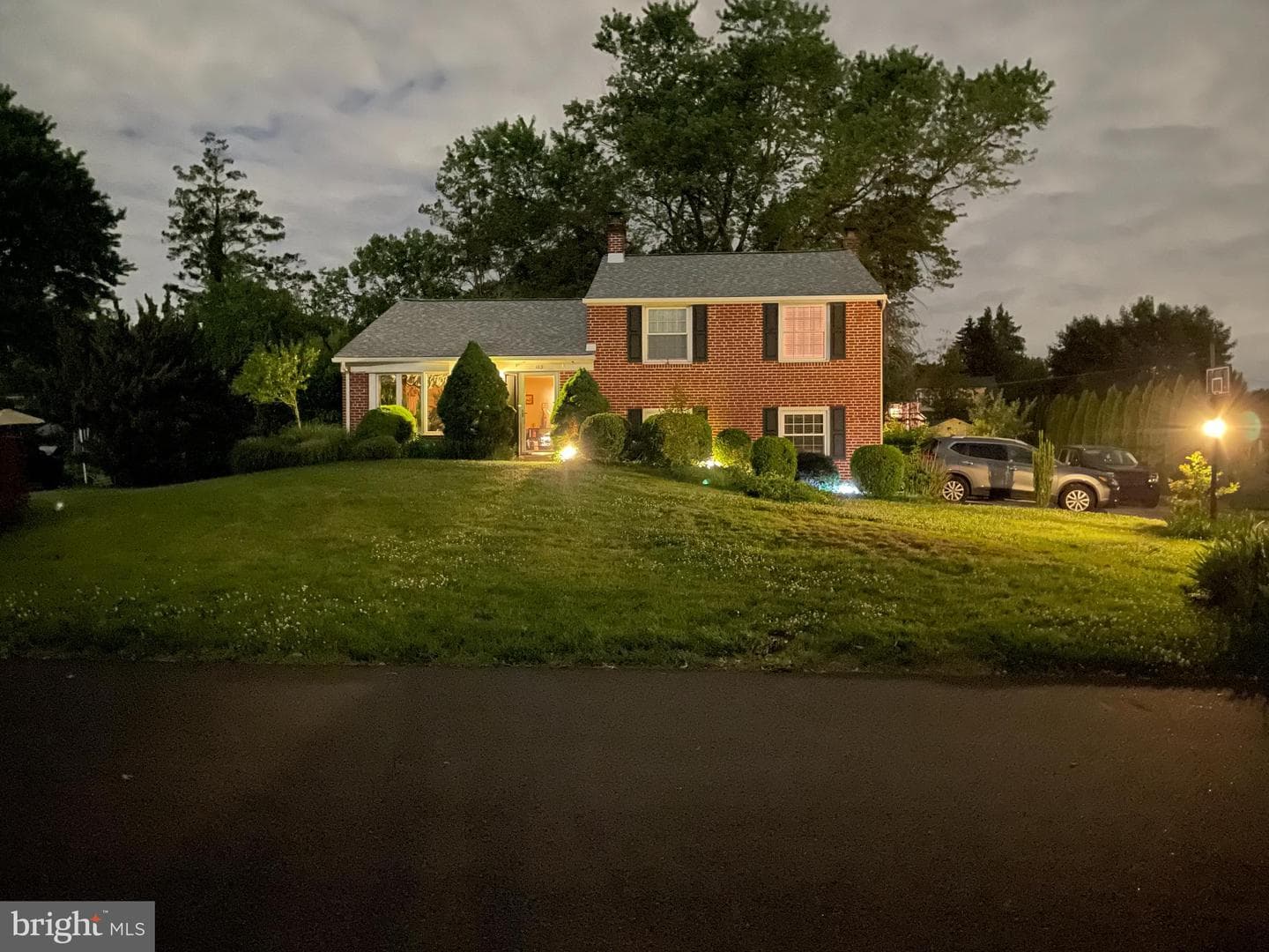 113 Lombardy Drive photo 3
