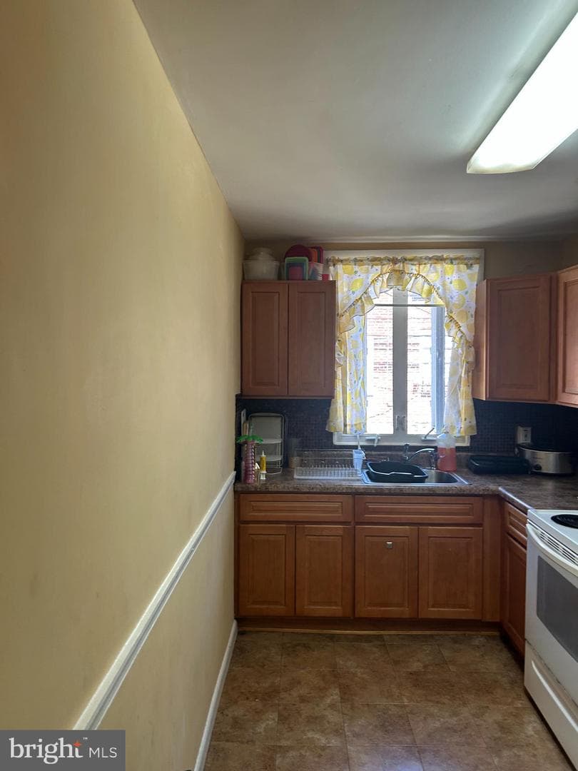 6845 Clover Lane photo 8