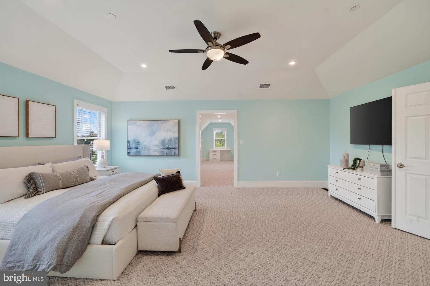 1040 Brick House Farm Lane photo 47