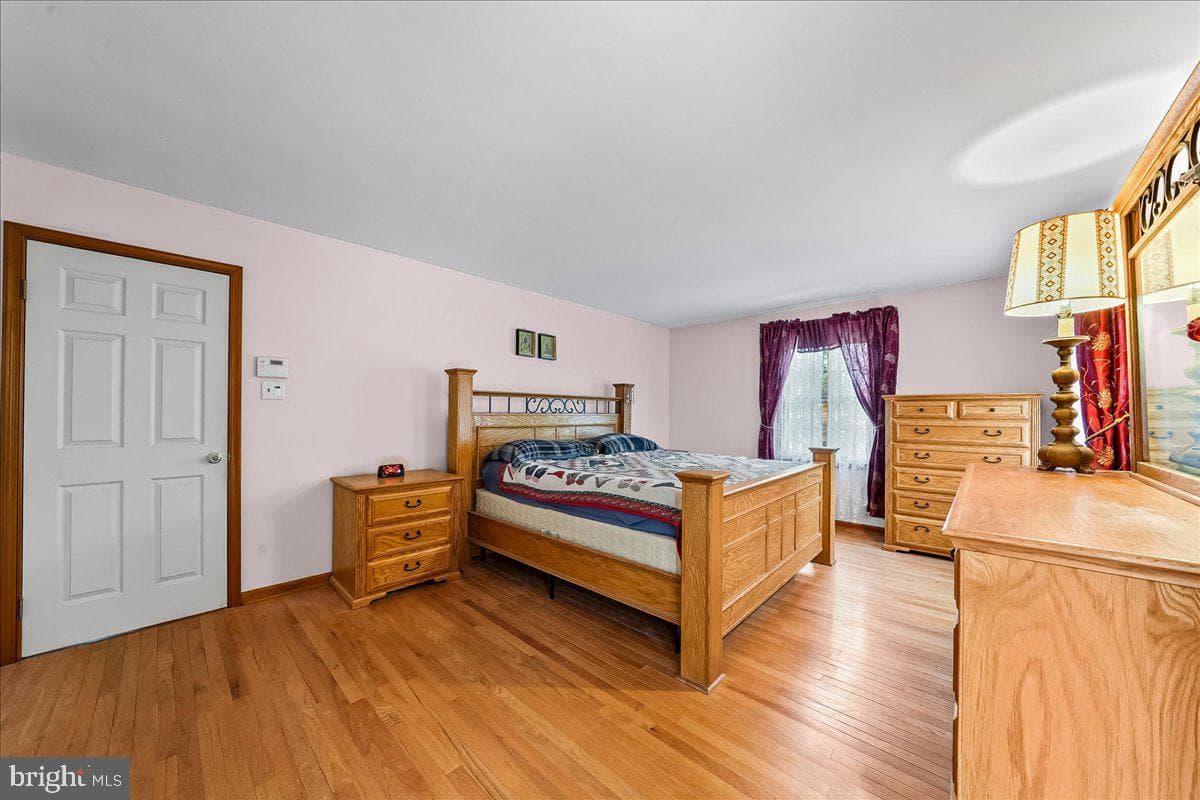 1577 Spring Meadow Lane photo 16