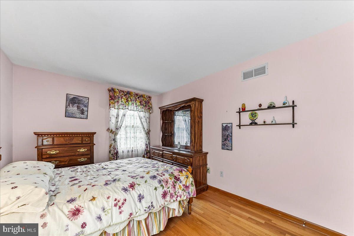 1577 Spring Meadow Lane photo 25