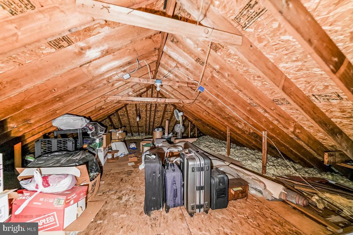 1577 Spring Meadow Lane photo 27