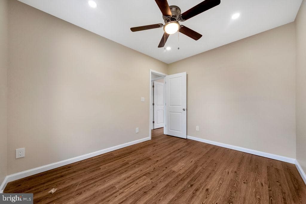 1016 Andrews Avenue photo 19