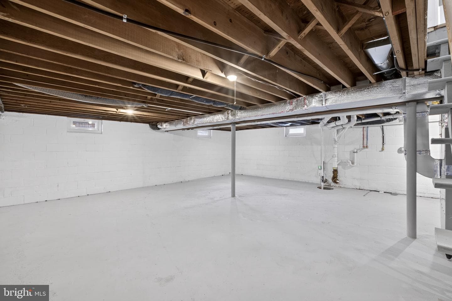 6 N Scott Avenue photo 30