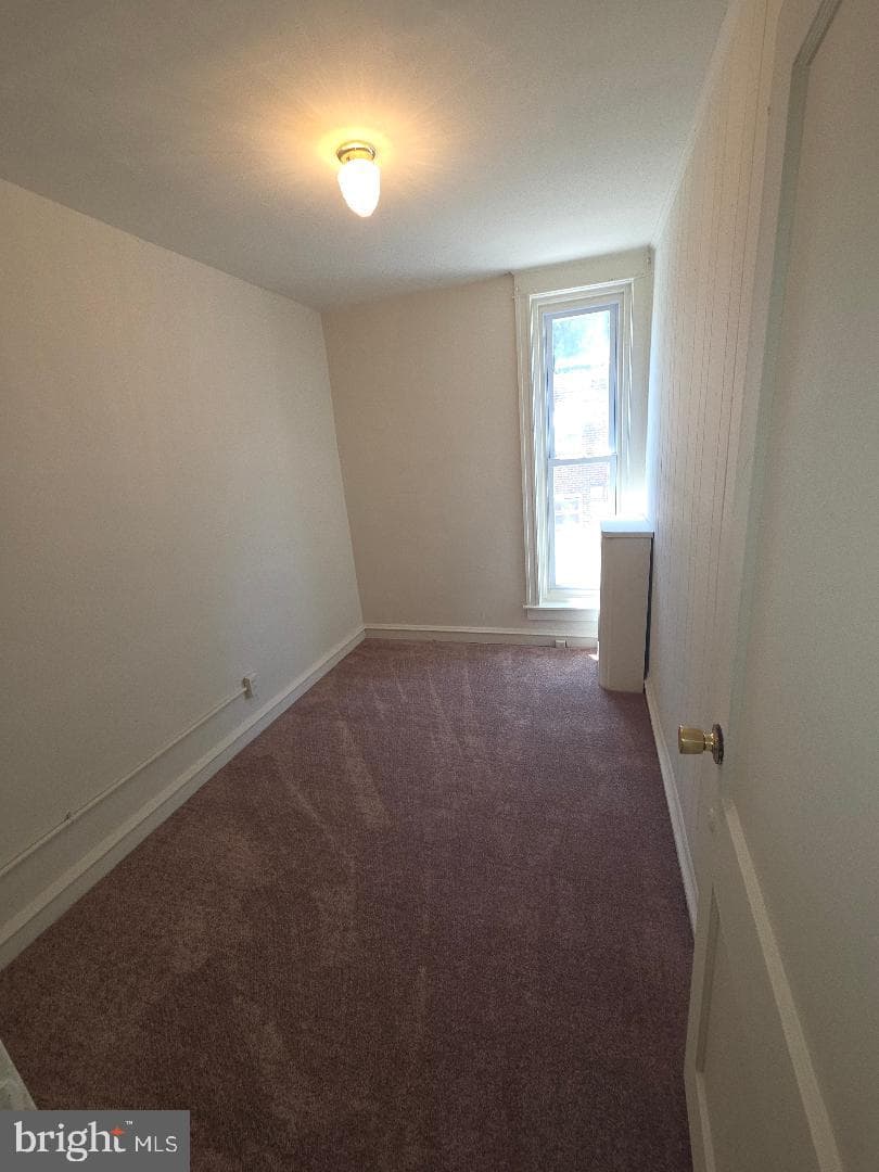 434 Hampden Road photo 10