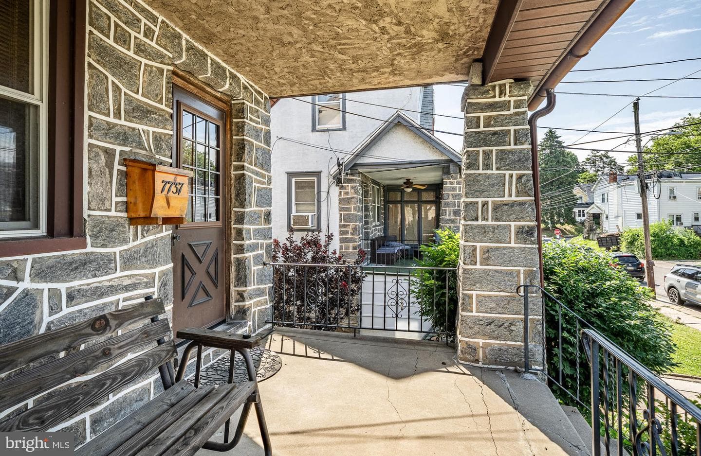 7737 Parkview Road photo 4